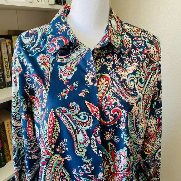 CHICO'S Paisley Blue Printed Button Down Long Sleeve No-Iron Top Size Large - Picture 2 of 9